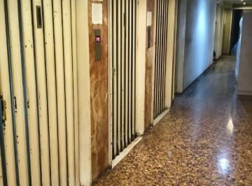 Departamento · 78m² · 4 Ambientes · 3 Amb C/dependencia Centro