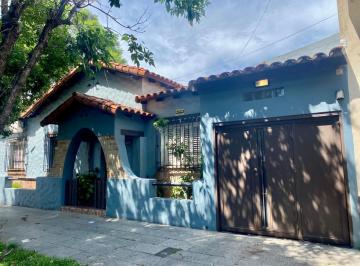 Casa · 192m² · 4 Ambientes · 2 Cocheras · Casa 4 Ambientes - Financ Propia - Haedo