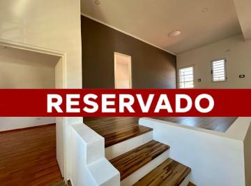 PH · 70m² · 4 Ambientes · PH 1er Piso 4 Ambientes - Excelente Estado y Ubicación