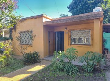 Casa · 100m² · 3 Ambientes · 2 Cocheras · Venta Casa 3 Ambientes Trujuy Cruce Castelar