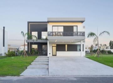 Casa de 4 ambientes, Ezeiza · Venta Casa 4 Ambientes Terralagos con Piscina