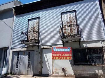 Casa de 5 ambientes, Avellaneda · Amplia Casa 5 Ambientes con Patio!