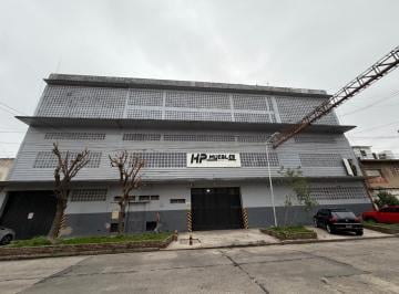 Depósito · 3254m² · Venta Depósito en 3 Plantas - 3254 m² - Sarandi, Zonificación Industrial.