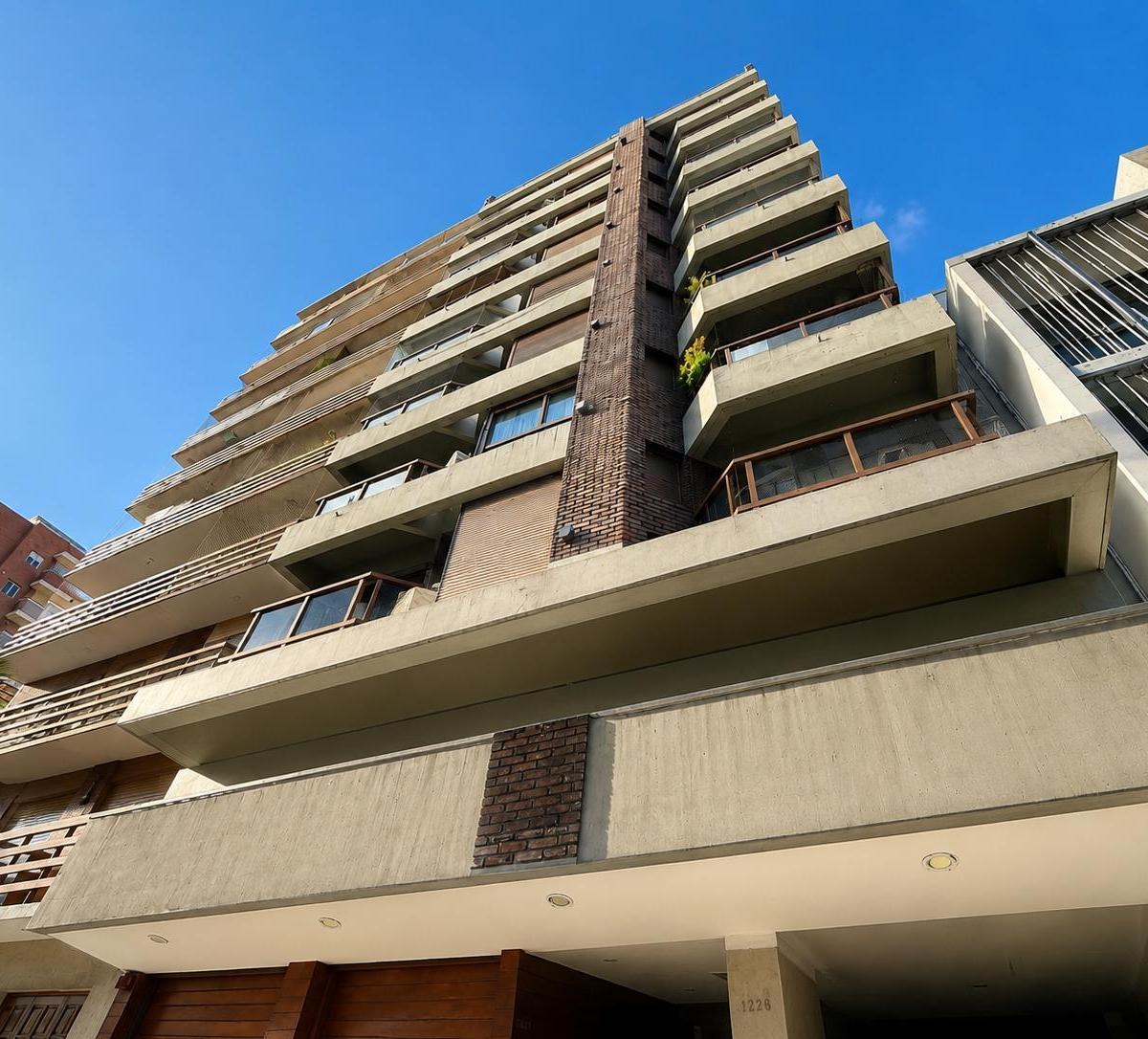 Depto 2 amb amoblado, 37m² en La Perla — La Rioja 1228