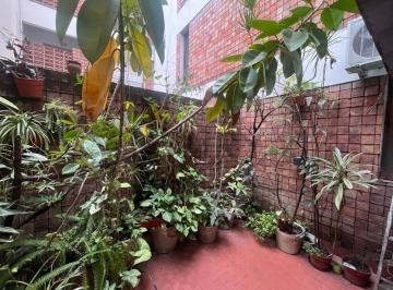 Departamento · 60m² · 1 Ambiente · Venta Monoambiente en El Centro de Avellaneda, con Patio. Apto Profesional–