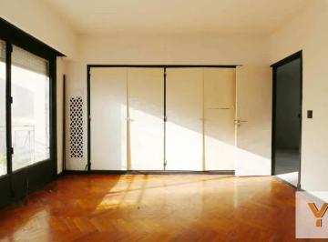 PH · 176m² · 5 Ambientes · PH en Venta - 4 Dorm. 2 Baños - 365 m - Villa Urquiza