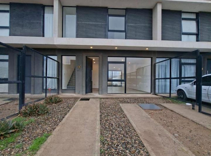 PH · 96m² · 4 Ambientes · 1 Cochera