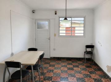 PH · 38m² · 2 Ambientes · 1 Cochera · PH 1 Dormitorio Patio y Cochera en Venta!