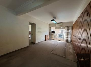 Departamento · 71m² · 3 Ambientes · Venta de Luminoso 3 Ambiente Com Depemdencia en Retiro