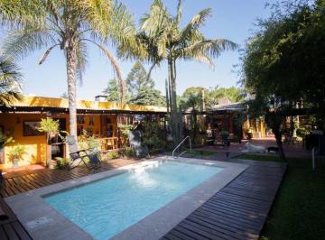 Terreno · 950m² · Venta Casa con Negocio El Pinar