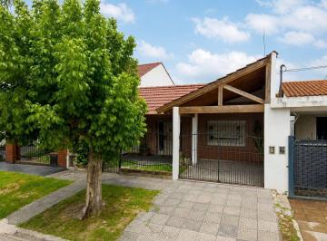 KNK-KNK-6147_2 · Casa 3 Ambientes Cochera