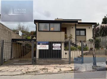 Casa · 95m² · 3 Dormitorios · 3 Cocheras · Venta Hermosa Casa en Villa Carlos Paz