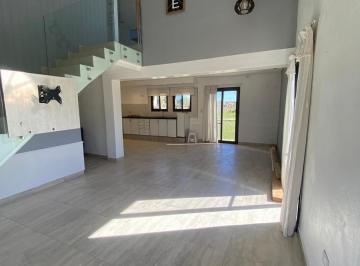Casa · 85m² · 4 Ambientes · Casa en Venta en Zona Rural Villa Esquiu