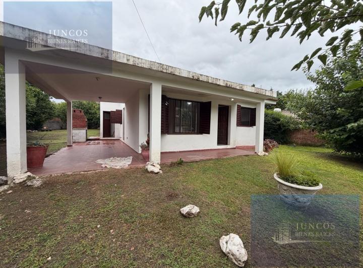 Casa · 120m² · 4 Ambientes · 2 Cocheras