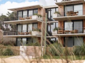 Departamento · 233m² · 4 Ambientes · 1 Cochera · Apartamento en La Juanita, José Ignacio – Planta Baja de 233 m² Totales
