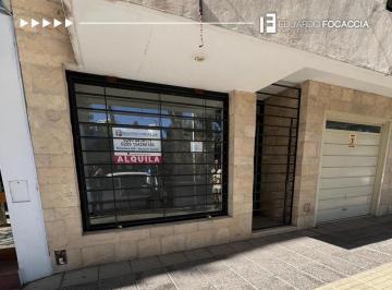 Local comercial · 40m² · Local en Diagonal España 157