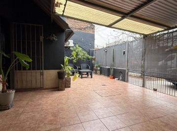 PH de 2 ambientes, La Matanza · Venta PH 2 Amb Al Fte con Cochera y Patio Lomas del Mirador
