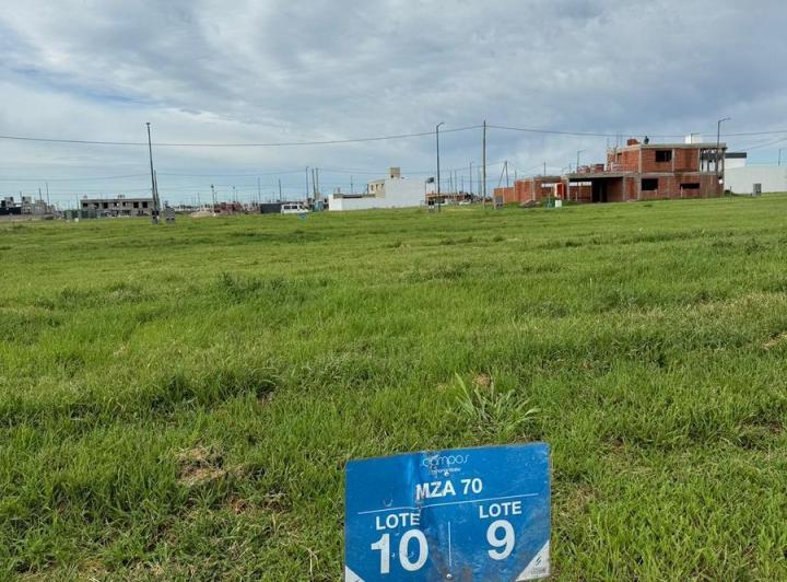 Terreno · 300m²