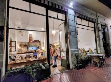 Local comercial · 100m² · 1 Ambiente · Local Comercial 100 m² con 10 m de Frente en San Telmo