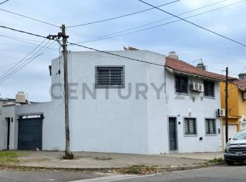 Departamento · 170m² · 5 Ambientes · 2 Cocheras · Departamento en Venta - Calle 3 Esquina 75