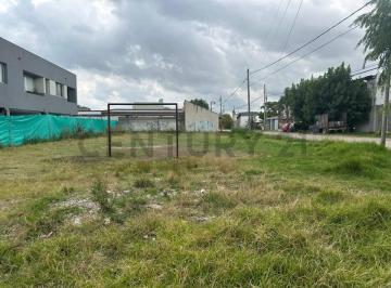 Terreno · 301m² · Lote en Esquina 12 y 156 (Berisso) - 300 m² - Usd 42.000