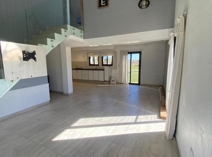 Casa · 85m² · 4 Ambientes