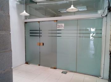 Oficina comercial · 200m² · Alquiler de Oficina