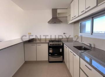 Departamento · 50m² · 2 Ambientes · Avedida 1 Entre 64 y 65 - Alquiler Departamento 1 Dormitorio Semipiso - Impecable Estado!