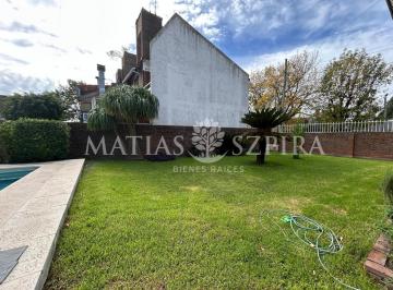 Terreno · 194m² · Terreno en Venta en Castelar Norte