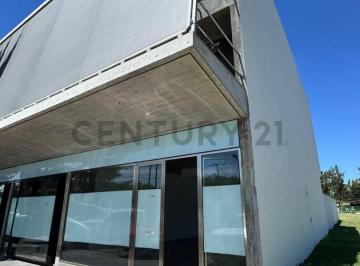 Local comercial · 116m² · 485 y 138 Local en Alquiler Distrito Gorina