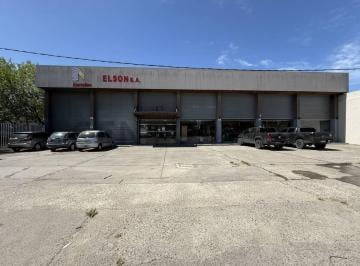 Bodega-Galpón · 3920m² · 8 Ambientes · 120 E/ 524 y 525 | Galpon Industrial en Venta