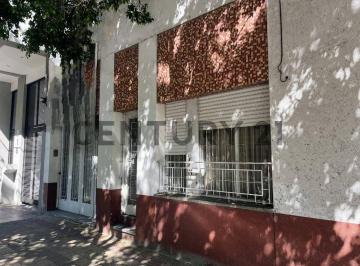 Casa · 147m² · 3 Dormitorios · Casa de 3 Dorm. en Venta | Calle 38 Entre 11 y 12 - La Plata
