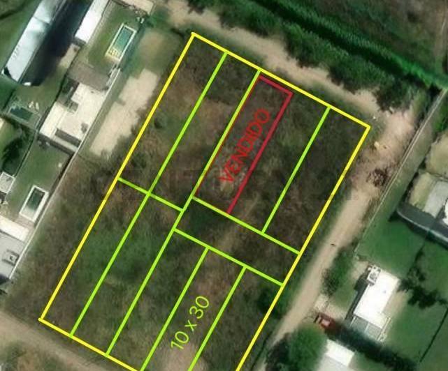 Terreno · 300m²