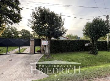 Quinta vacacional · 150m² · 4 Ambientes · 3 Cocheras · Casa Quinta en Venta - General Rodriguez