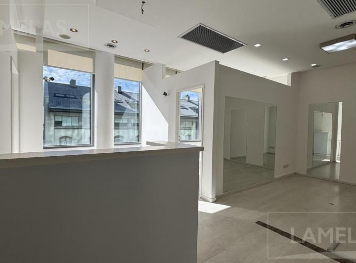 Oficina comercial · 44m² · 3 Ambientes