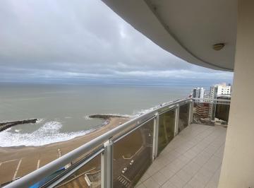 Departamento · 136m² · 4 Ambientes · 2 Cocheras · Alquiler Dto 4 Ambientes con Dependencia y Cochera - Vista Al Mar - La Perla - Mar del Plata