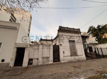 Terreno · 90m² · 5 Ambientes · Retasado - Venta de Lote - Calle 15 E/ 44 y 45