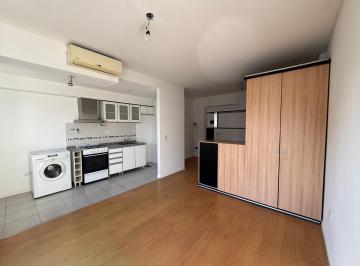 Departamento de 1 ambiente, Parque Chacabuco · Dueño Alquila — Monoambiente con Balcón, Piso Alto y Vista Abierta