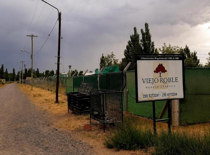 Terreno · 998m²