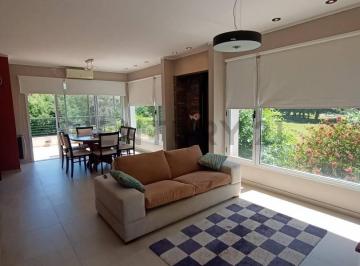 Casa · 127m² · 5 Ambientes · 2 Cocheras · 20 657 y 658 - Se Vende! Casa 3 Dorm. - con Escritura y Plano Visado Para Banco!
