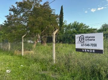 Terreno · 1960m² · Lote en Importante Esquina Comercial de Magdalena - Miguenz y Ruiz - Cruce de 2 Rutas.