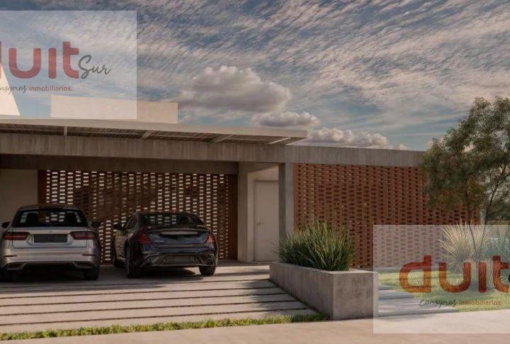 Casa · 136m² · 5 Ambientes · 2 Cocheras