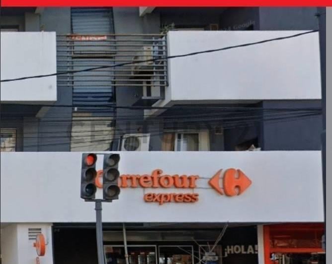 Local comercial · 284m²