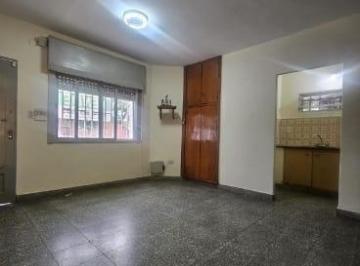 Casa · 82m² · 4 Ambientes · Alquiler Casa 3 Dorm. con Cochera Barrio Azcuénaga