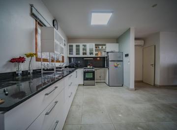 Casa · 127m² · 4 Ambientes · Casa en Venta 4 Ambientes con Jardin en del Viso
