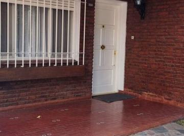 Casa de 4 ambientes, Lomas de Zamora · Casa en Venta - Lomas de Zamora