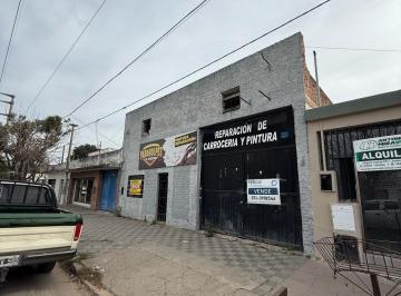 Bodega-Galpón · 207m² · 2 Ambientes · 2 Cocheras · Galpón en Venta Alta Cordoba Sobre Gongora
