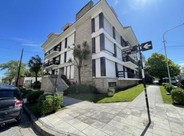 Departamento · 80m² · 4 Ambientes · 1 Cochera · Alquiler 12 Meses Departamento de 4 Ambientes y Cochera en Playa Grande, Mar del Plata
