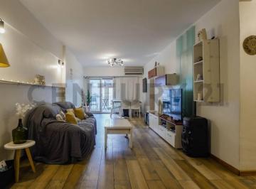 Departamento · 122m² · 4 Ambientes · 1 Cochera · 4 Ambientes Balcon y Cochera! Reciclado a Nuevo | Apto Credito | Acepta Permuta