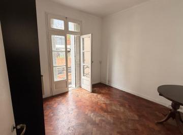 Departamento · 60m² · 3 Ambientes · Departamento en Alquiler - 4 Amb - Recoleta